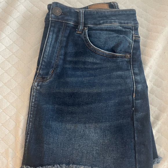 American Eagle DarkWash Denim Skirt - Picture 3 of 4